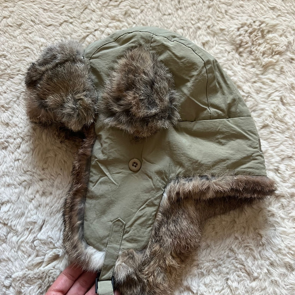 Stylish Fur-Lined Women's Trapper Hat